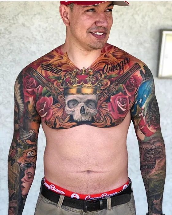 Golden Rooster Tattoo Parlor 4