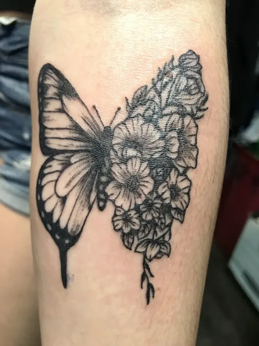 Painful Creations Tattoo Studio 3