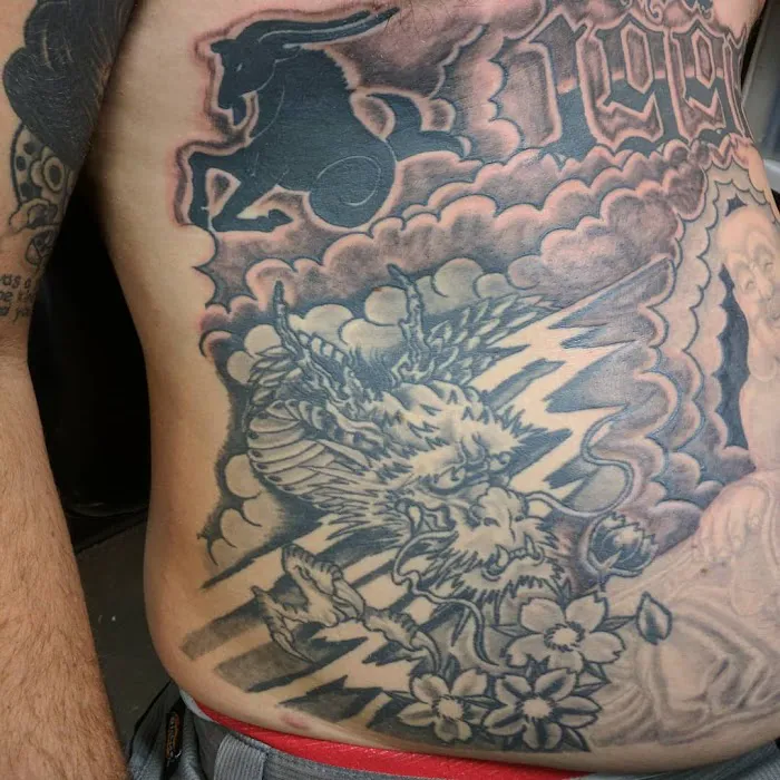 Doctor Ink's Tattoo Clinic 7