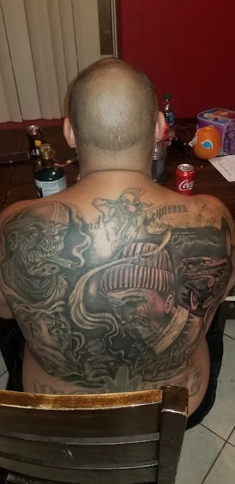 Los Plebes Tattoos & Piercings 0