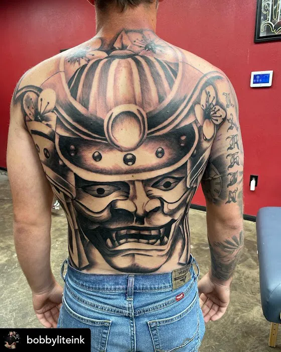 Diamond City Tattoo & Piercing 0