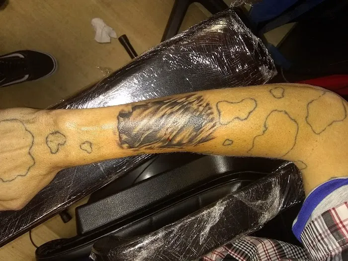 Bloodline Tattoo and Body Piercing 5