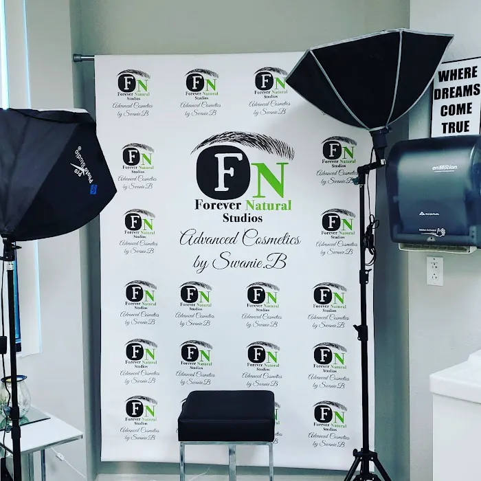 FOREVER NATURAL LA QUINTA NUTRITION & BROW BAR 7