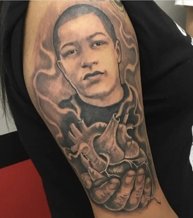 Art & Ink Tattoo Studio II 4