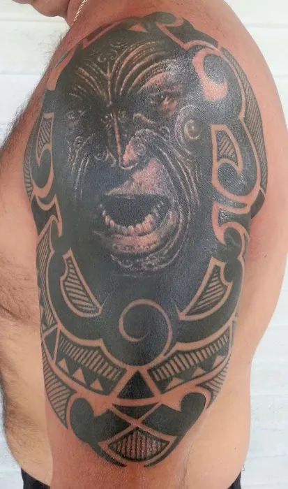 Born Free Tattoo Parlor 1