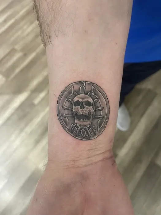 Dire Wolf Tattoo Studio 9