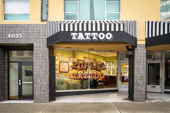Zigzag Tattoo 1