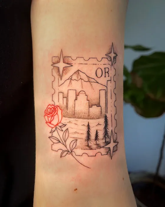 Girls & Roses Tattoo Studio 4
