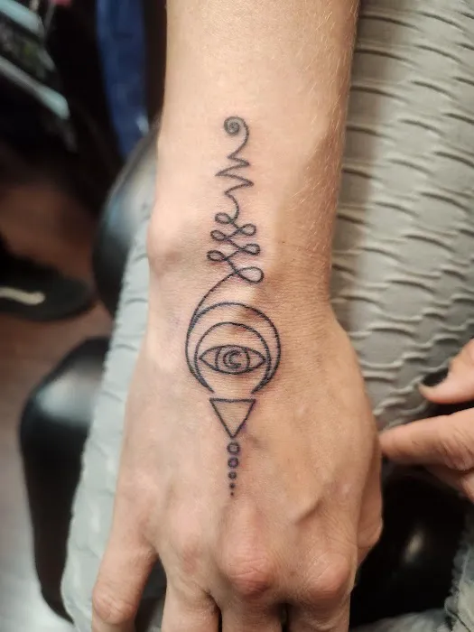 Acolyte Tattoo (formerly ThoughtCrime Tattoo) 5