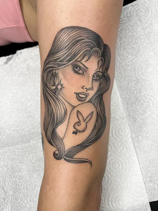 Oddball Tattoo Studios 8
