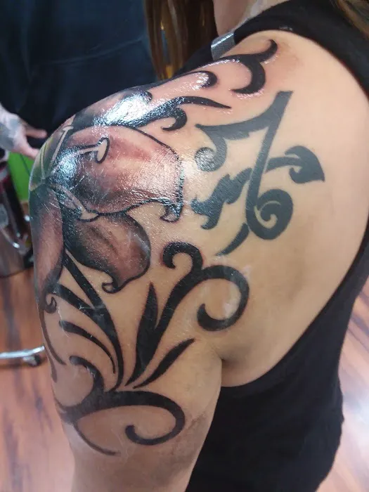 Living Art Tattoo Studio 4