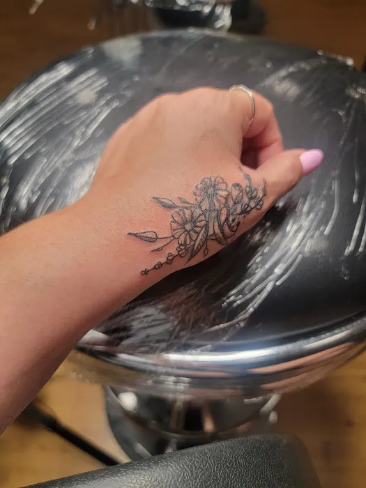 Equinox Tattoo Collective & Gallery 8