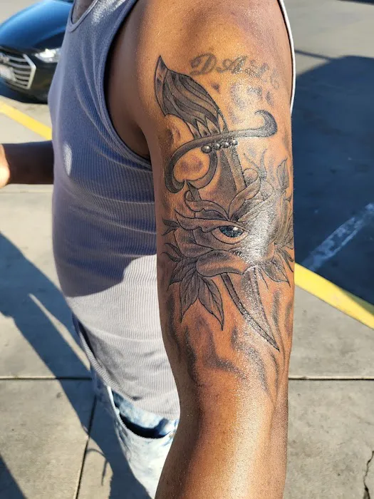 Seatramp Tattoo Co 6