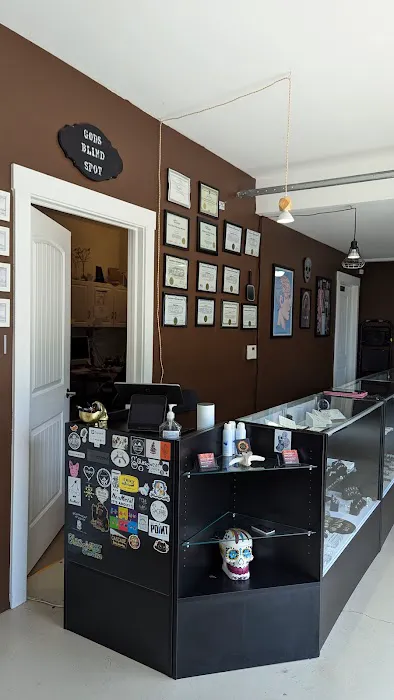 Soulfire Body Piercing & Tattoo 7