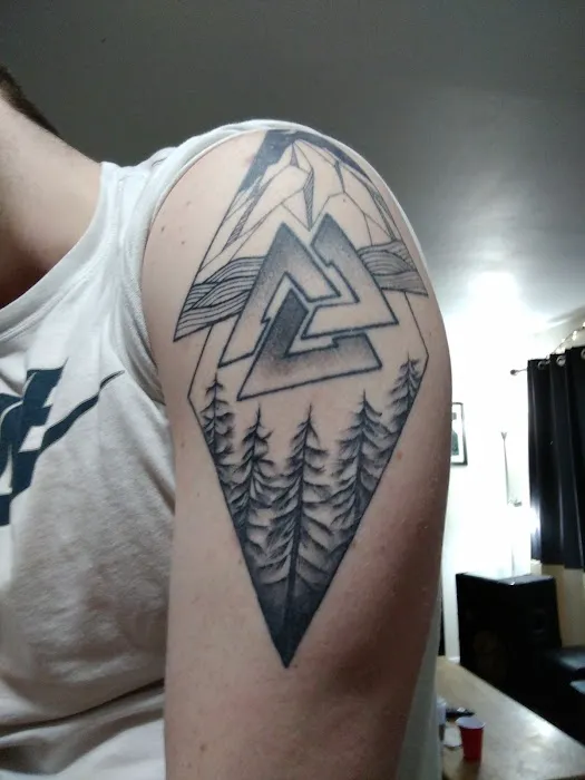 Opal Tattoo Studio 1