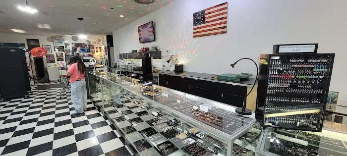 Multnomah Body Piercing & Tattoo 0