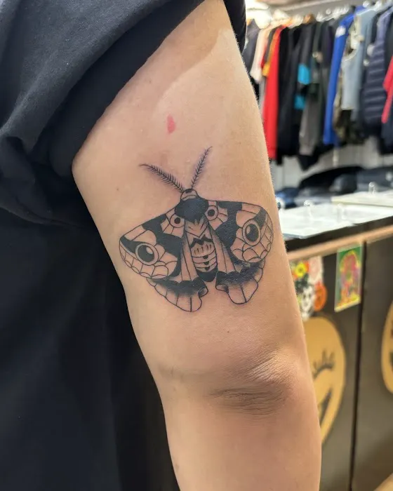 IKON Tattoo 6