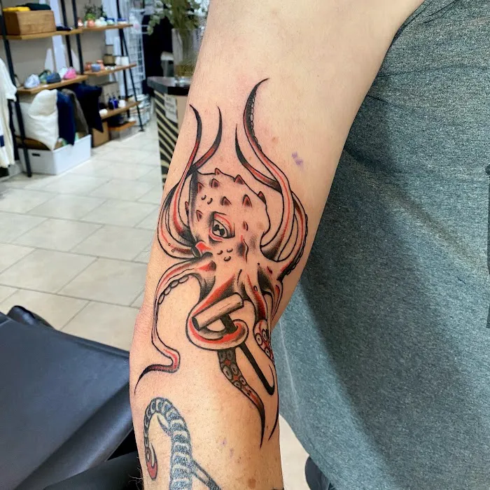 IKON Tattoo 5