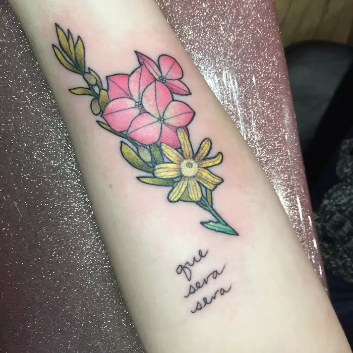 Raincloud Tattoo, private studio of Kari Yocom 0