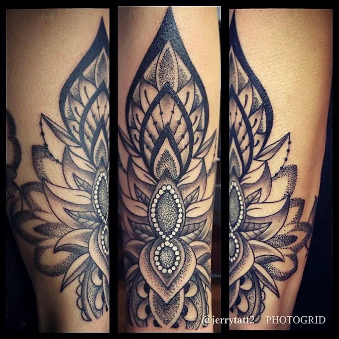 GeeksterInk Legends Tattoo Shop 4