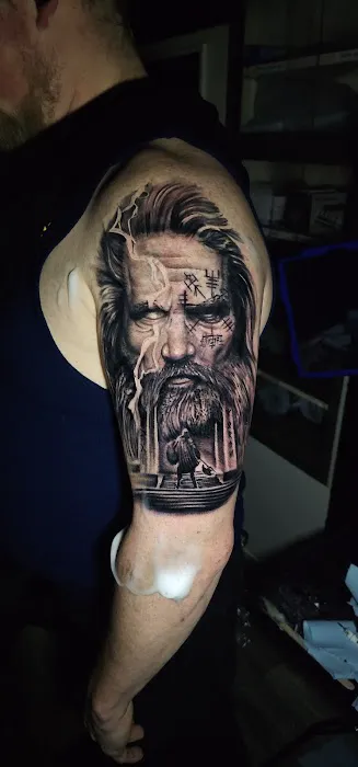 King Kaiden Tattooing 2
