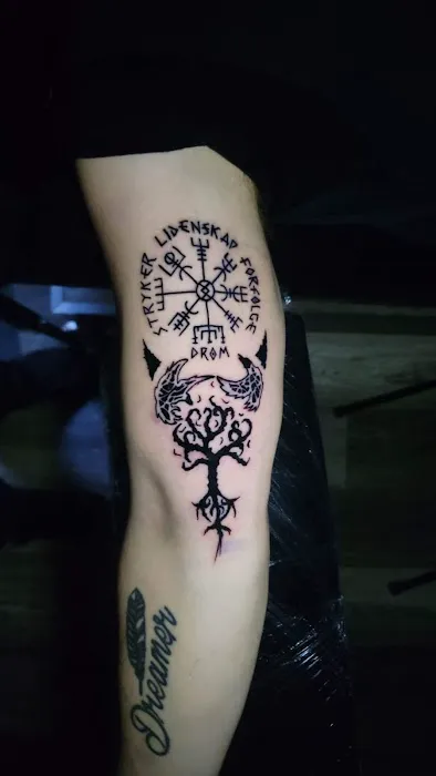 King Kaiden Tattooing 5