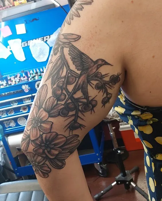 Sellwood Tattoo Parlor 1