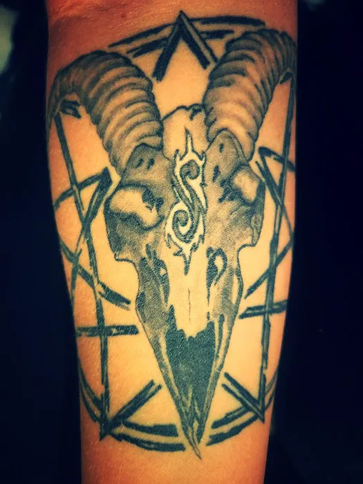 OREGON CITY TATTOO 9
