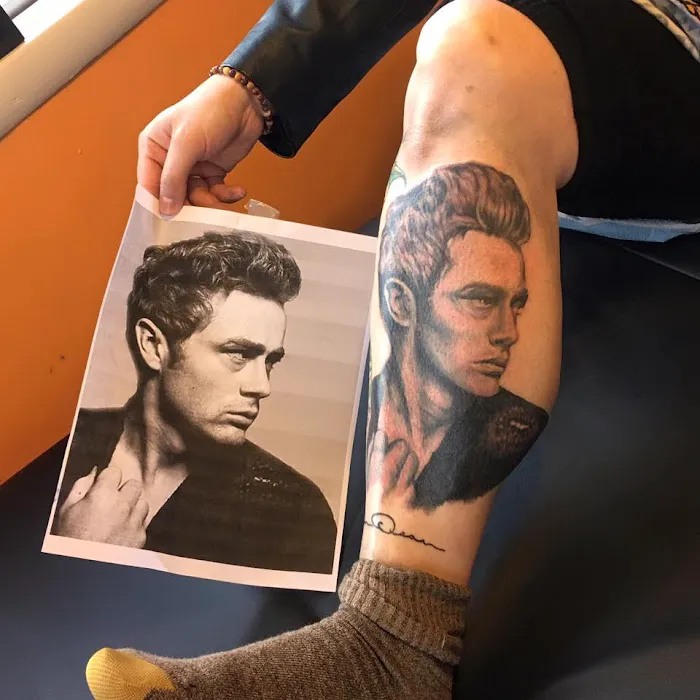 AJ Tattooist 4