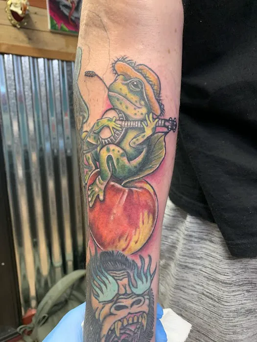 Idol Hands Tattoo 4
