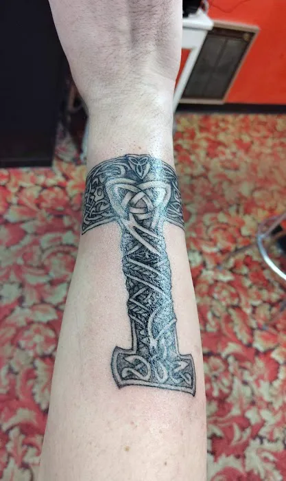 Alternative Tattoo 8