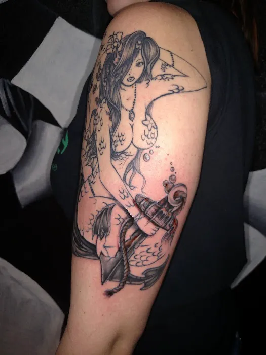 Sinister Tattoo Studio 2