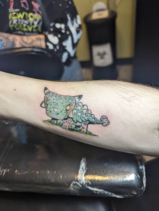 Euphoria Body Piercing & Tattoo 6