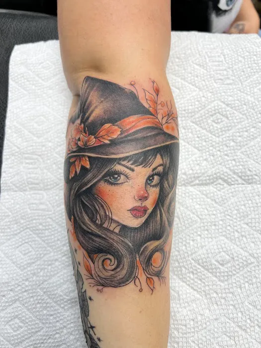 Headstrong Tattoo Studio & Piercing 4