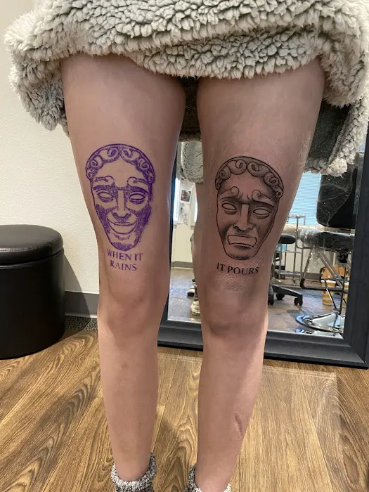 Headstrong Tattoo Studio & Piercing 9