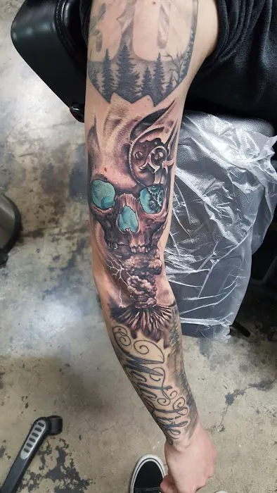 Donovan's Black Label Tattoo 6