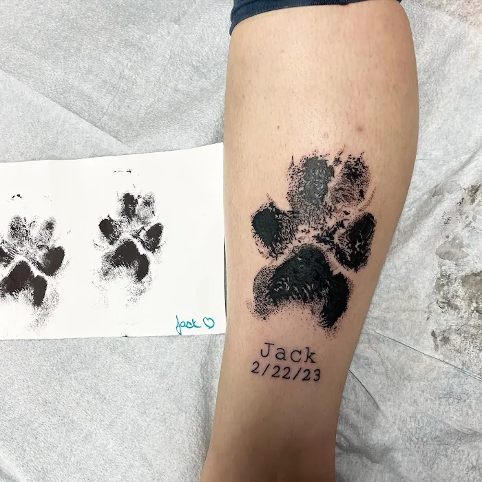 The Emerald Tattoo Parlor 8