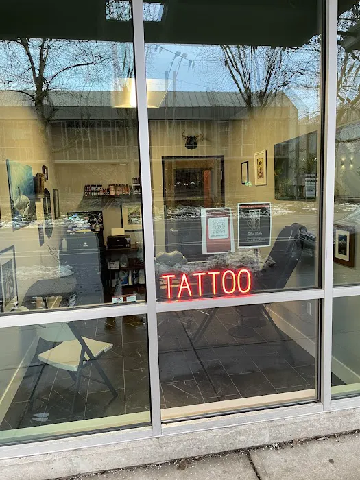 JB Tattoo Studio 4