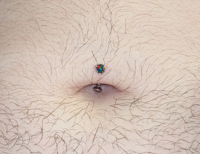 Black Hole Body Piercing & Tattoo 8