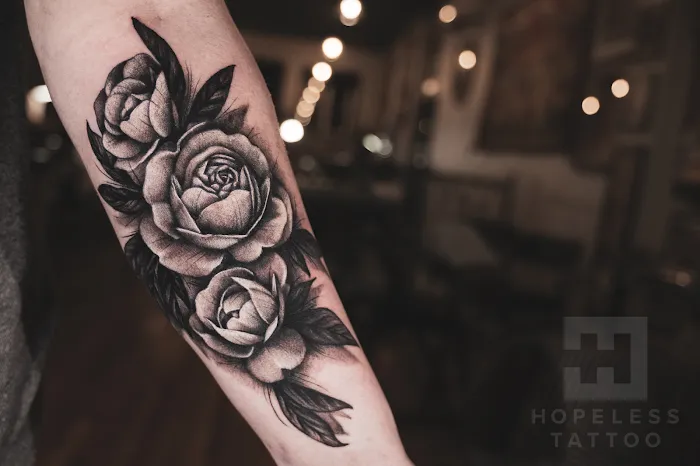 Hopeless Tattoo & Piercing 2