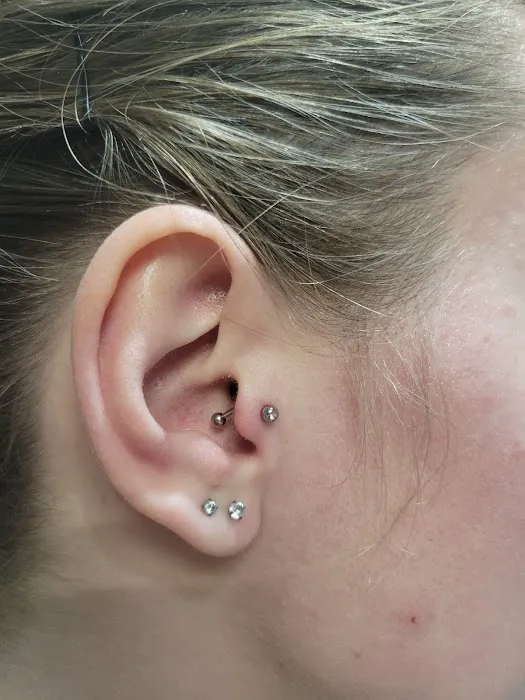 Lunar Tattoo & Piercing 3