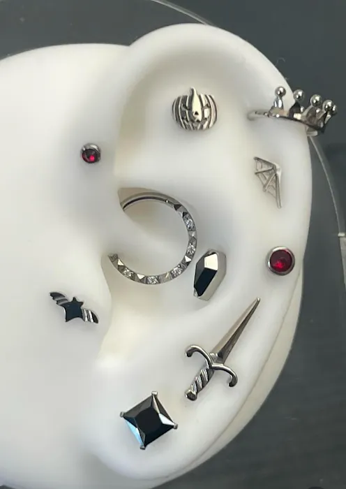 Lunar Tattoo & Piercing 6