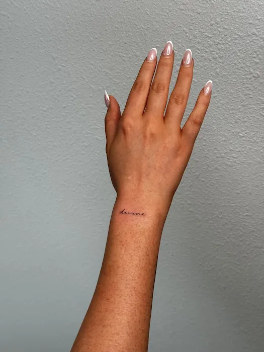 Fine line tattoos by Mari 2