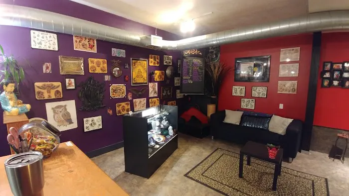 Black Rose Tattoo And Piercing 4