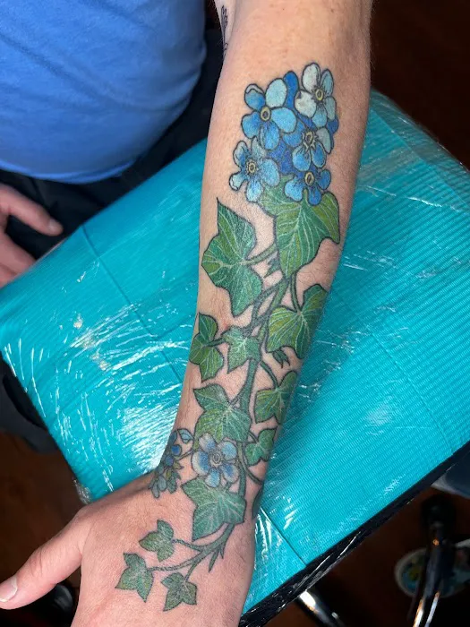 Diana M. Willis Tattoo Studio 5