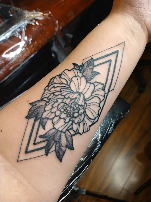 Pacific northwest tattoo collective 7