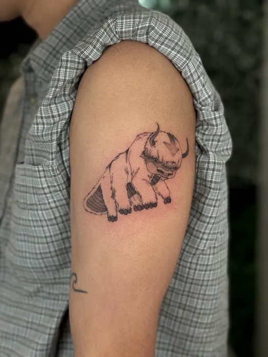 Fine Line Tattoo Studio 2