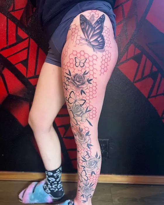 The Coll3ctive Tattoo Studio 9