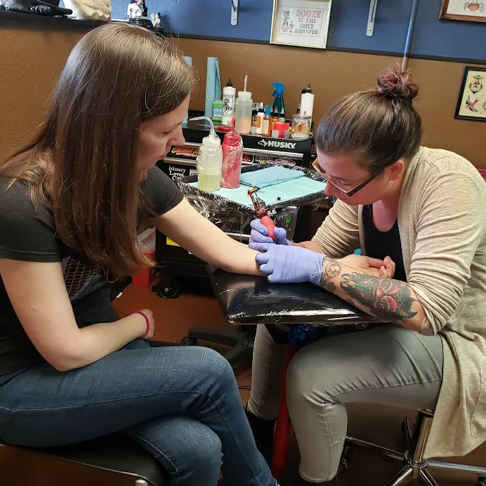 Everett Tattoo Emporium 4