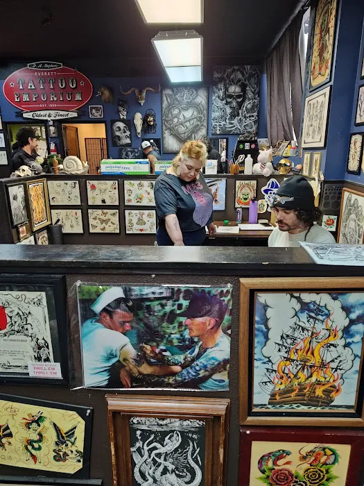 Everett Tattoo Emporium 8